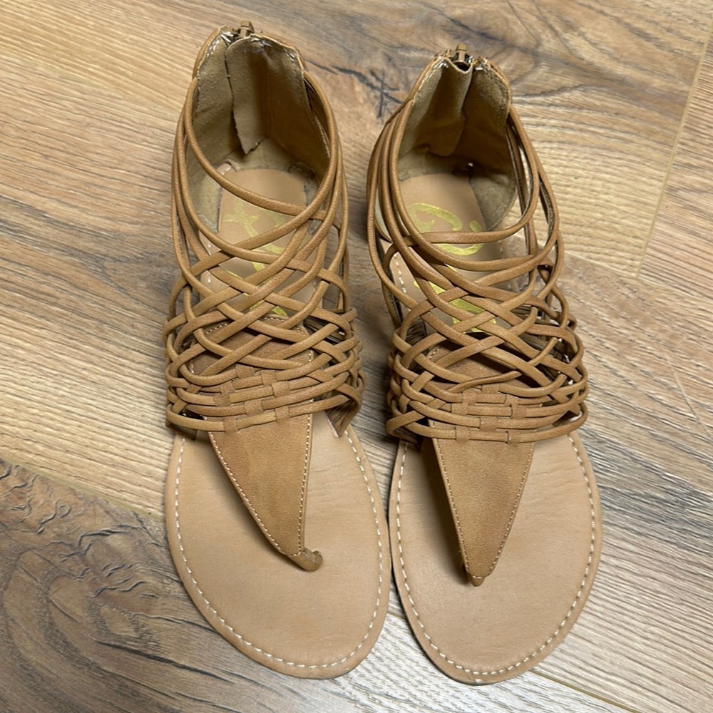 Qupid Brown Sandals